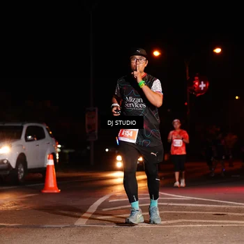 Runner Photo 4840641