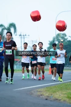 Runner Photo 4840749