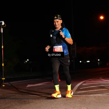 Runner Photo 4840835