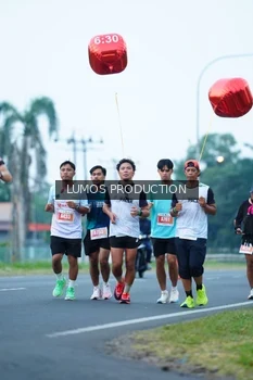 Runner Photo 4841004
