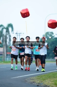 Runner Photo 4841061
