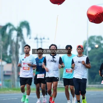 Runner Photo 4841096