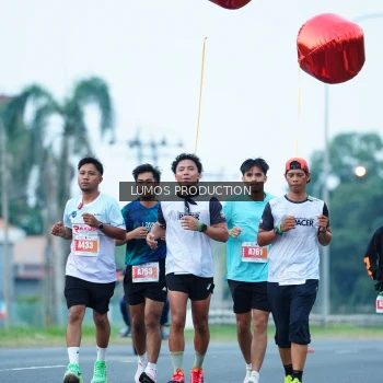 Runner Photo 4841129