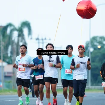 Runner Photo 4841201