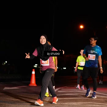 Runner Photo 4841234