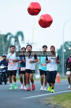 Runner Photo 4841316