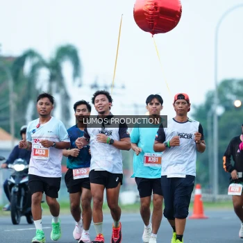 Runner Photo 4841359