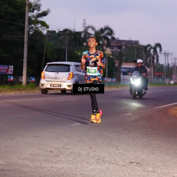 Runner Photo 4841874