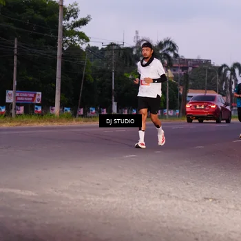 Runner Photo 4841915