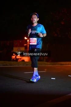 Runner Photo 4841929