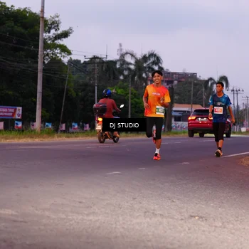 Runner Photo 4841965