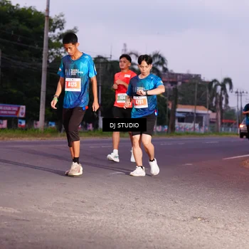 Runner Photo 4842022