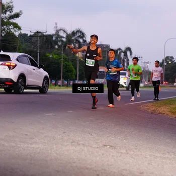 Runner Photo 4842049