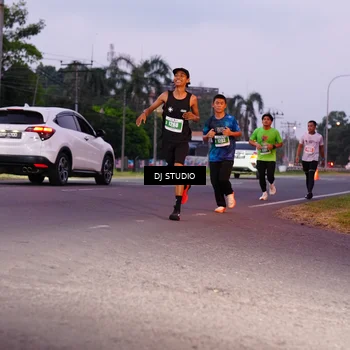 Runner Photo 4842052