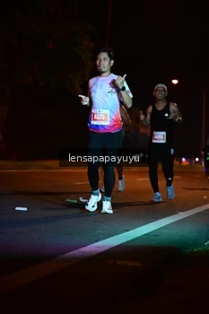 Runner Photo 4842076