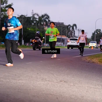 Runner Photo 4842086