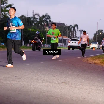 Runner Photo 4842087