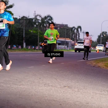 Runner Photo 4842101