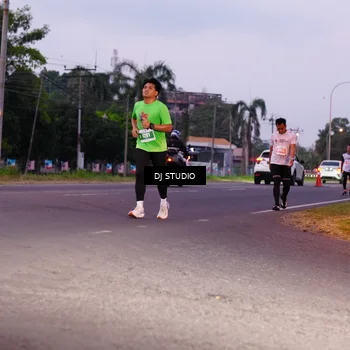 Runner Photo 4842110