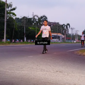 Runner Photo 4842114