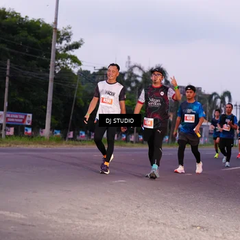 Runner Photo 4842149