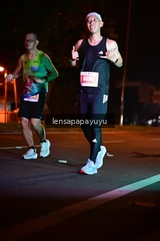 Runner Photo 4842186
