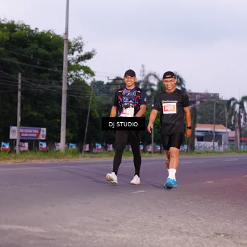 Runner Photo 4842275