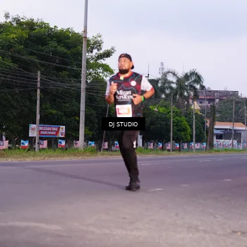 Runner Photo 4842399