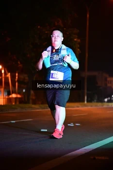 Runner Photo 4842456