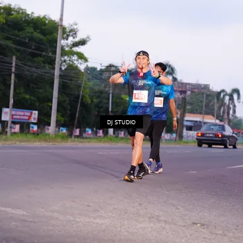 Runner Photo 4842464