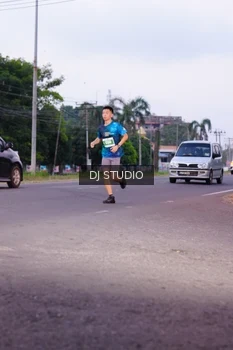 Runner Photo 4842483