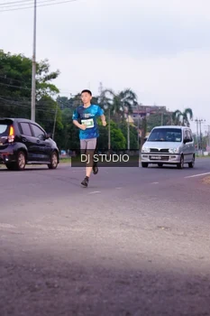 Runner Photo 4842494