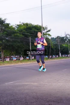 Runner Photo 4842496