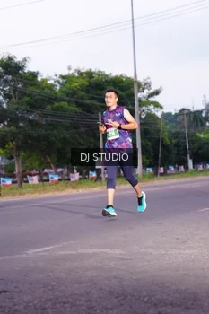 Runner Photo 4842499