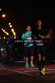 Runner Photo 4842514