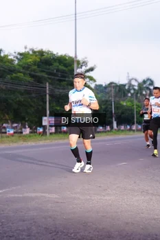 Runner Photo 4842552