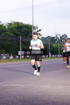 Runner Photo 4842555