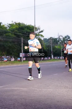 Runner Photo 4842560