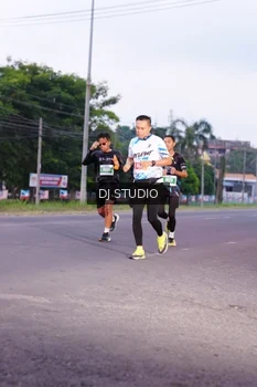 Runner Photo 4842565