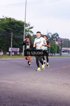 Runner Photo 4842568