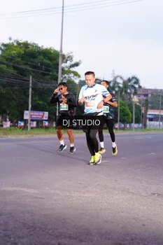 Runner Photo 4842569