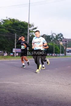 Runner Photo 4842588