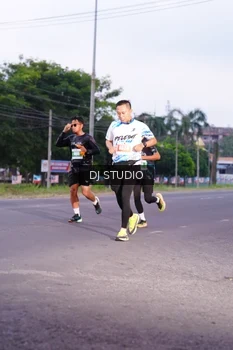 Runner Photo 4842590