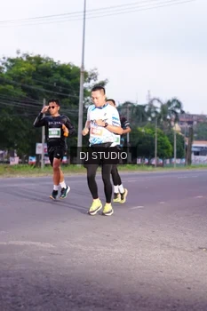 Runner Photo 4842593