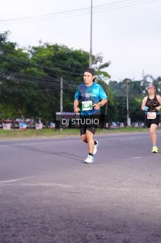 Runner Photo 4842691