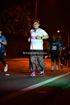 Runner Photo 4842697