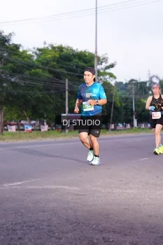 Runner Photo 4842698