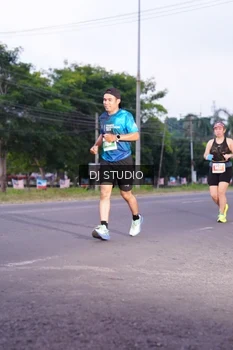 Runner Photo 4842704