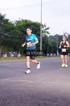 Runner Photo 4842706