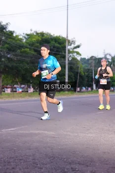 Runner Photo 4842711